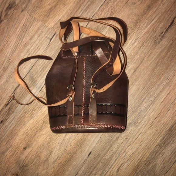 VTG Leather Mini BackPack Buckles Long Straps Tooled Starburst Pattern - Picture 5 of 9